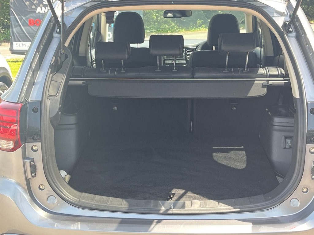 Mitsubishi Outlander Phev 5Hs Grey #23