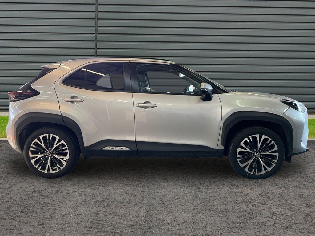 Toyota Yaris Cross 1.5 Vvt-h Excel Suv Hybrid E Cvt Silver #2