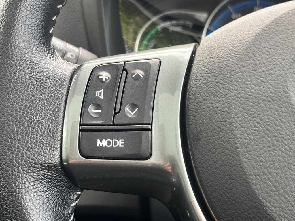 Toyota Yaris 1.5 Vvt-h Excel Hatchback Hybrid E Cvt White #20