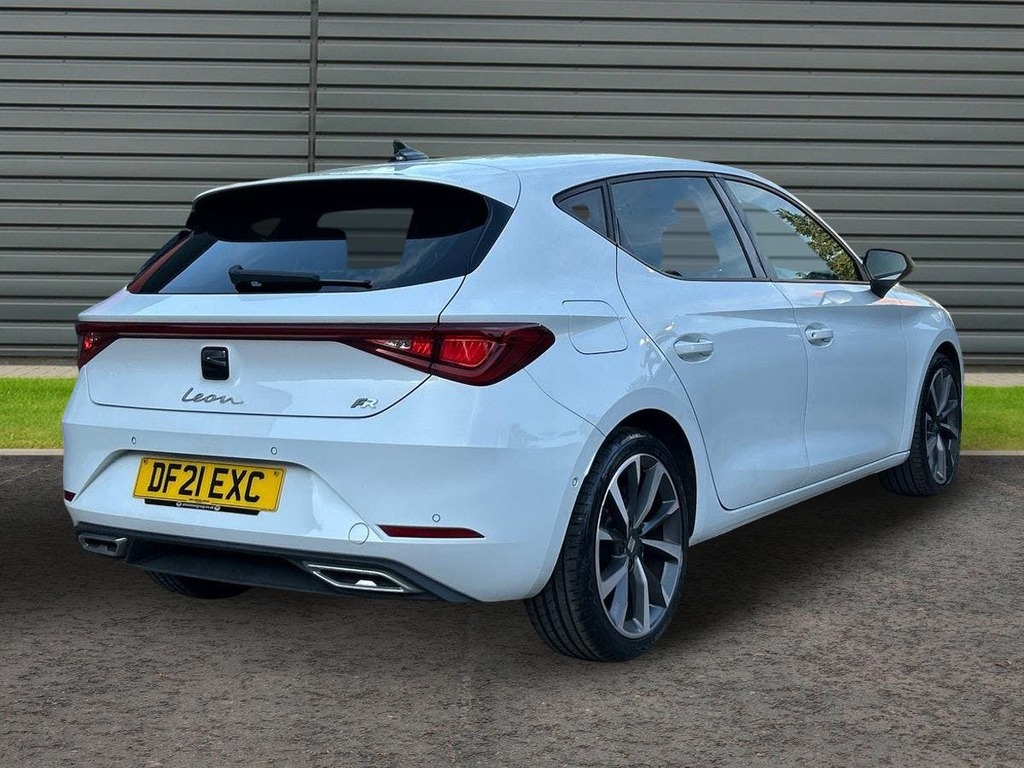 Seat Leon 1.5 Tsi Evo Fr Sport Hatchback DF21EXC White #3