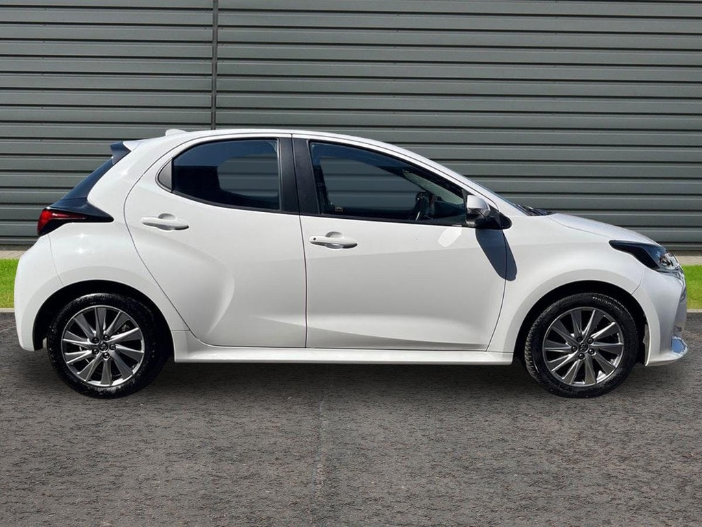 Toyota Yaris 1.5 Vvt-h Icon Hatchback Hybrid E Cvt White #2