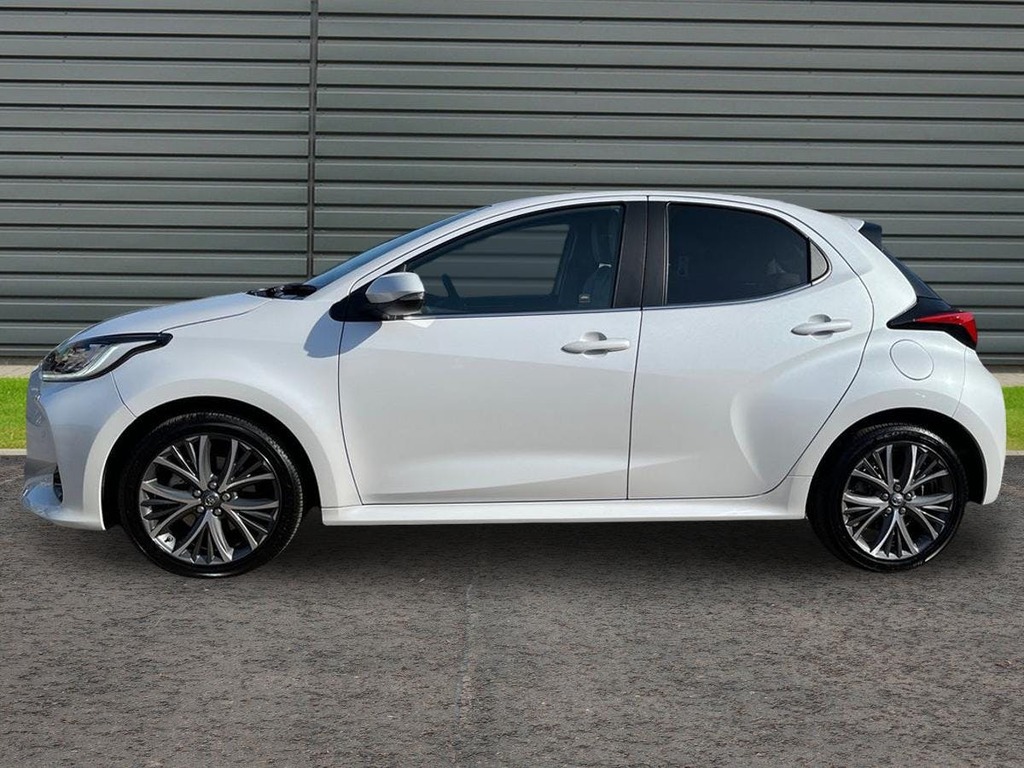 Toyota Yaris 1.5 Vvt-h Excel Hatchback Hybrid E Cvt AO73NTE White #6