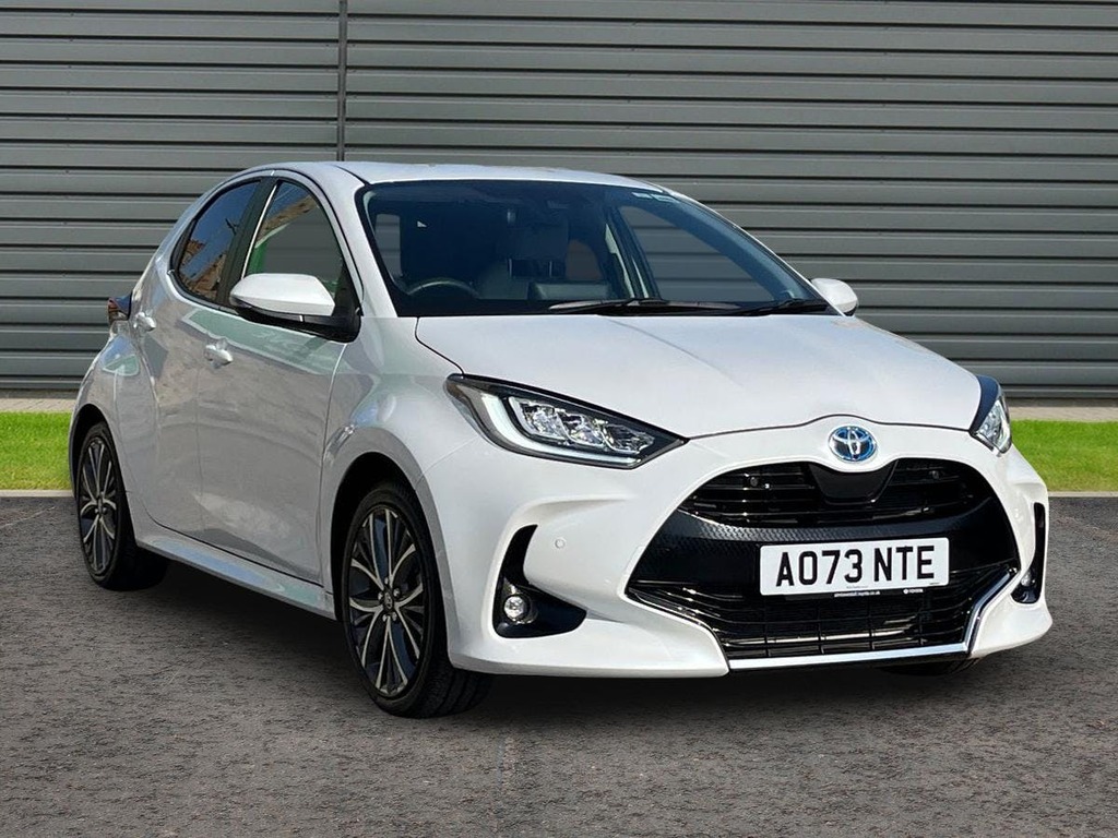 Toyota Yaris 1.5 Vvt-h Excel Hatchback Hybrid E Cvt White