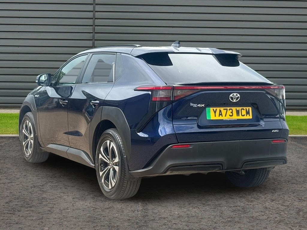 Toyota bZ4X 71.4Kwh Motion Suv Awd Blue #5