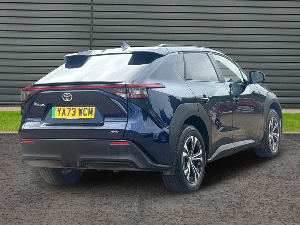 Toyota bZ4X 71.4Kwh Motion Suv Awd Blue #3