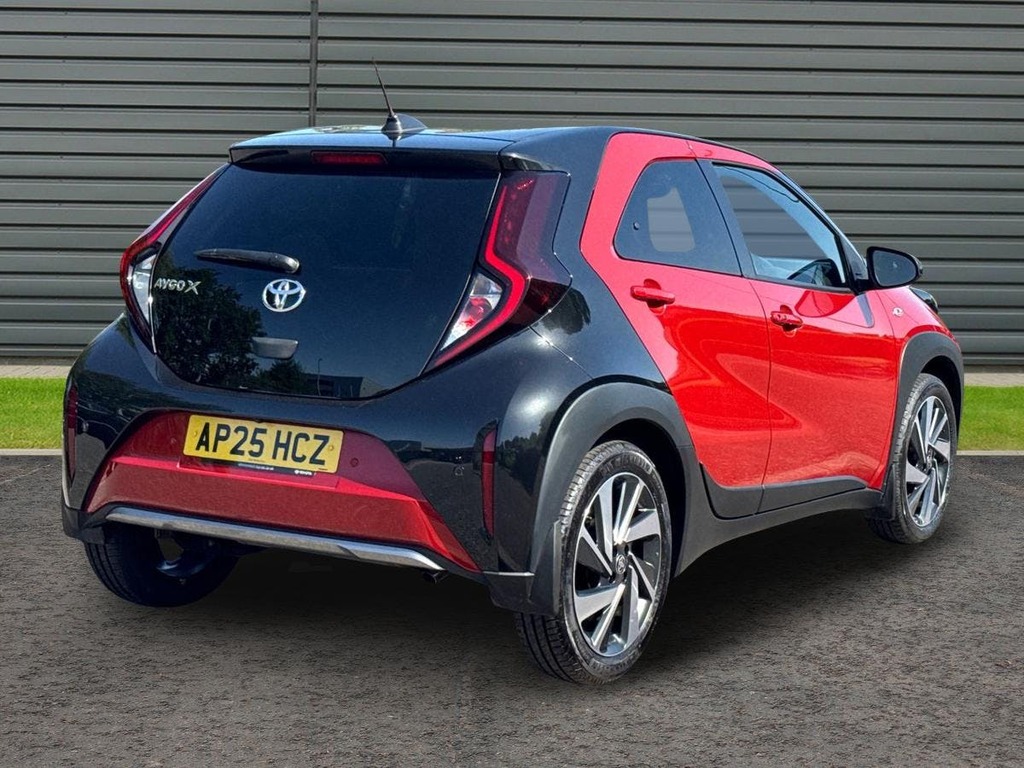 Toyota Aygo X 1.0 Vvt I Exclusive Hatchback X Shift Red #3
