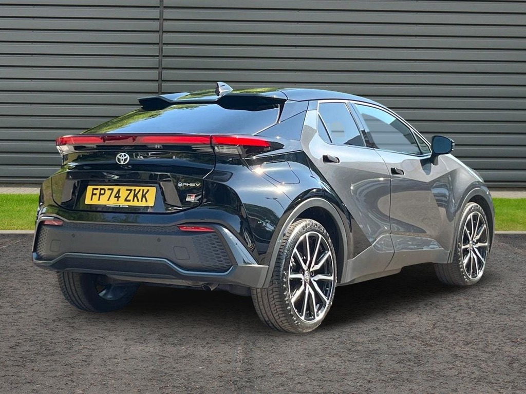 Toyota C-Hr 2.0 Vvt 13.6Kwh Gr Sport Suv Plug In Hy Grey #3