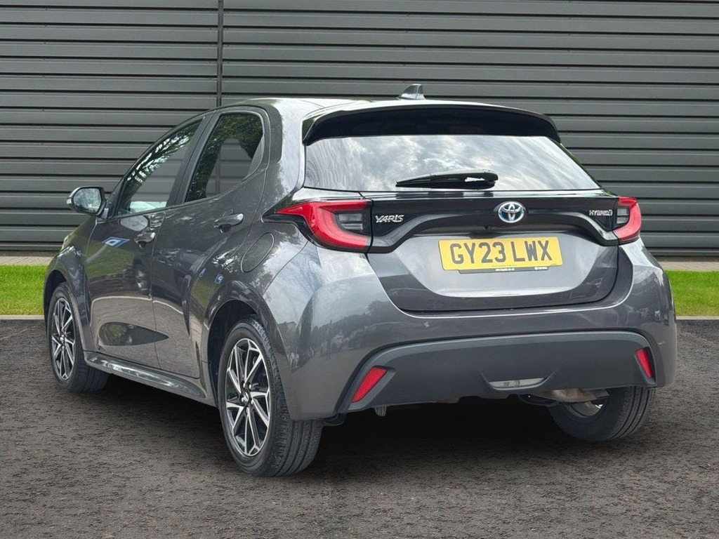 Toyota Yaris 1.5 Vvt-h Design Hatchback Hybrid E Cvt GY23LWX Grey #5