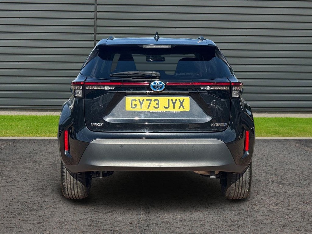 Toyota Yaris Cross 1.5 Vvt-h Excel Suv Hybrid E Cvt Black #4