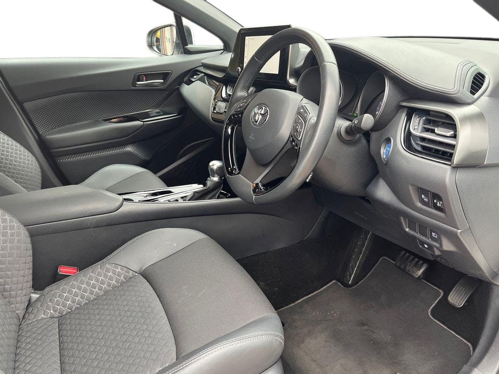 Toyota C-Hr 1.8L Design Silver #9