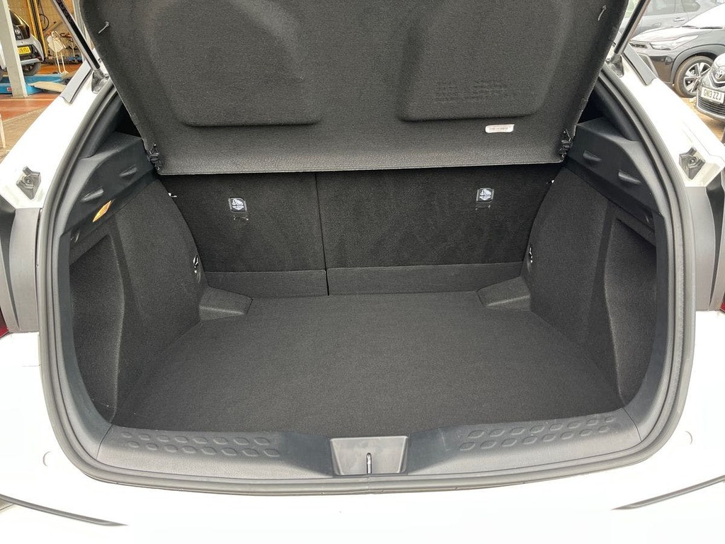Toyota C-Hr 1.8L Design Silver #22
