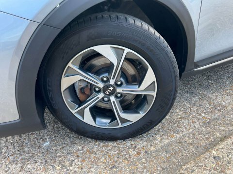 Kia Xceed Suv YR69UPA Silver #3