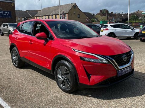 Nissan Qashqai Suv BT23SYA Red #4