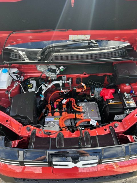 Dacia Spring Hatchback AY74UYA Red #6