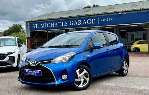 Toyota Yaris Hatchback Blue