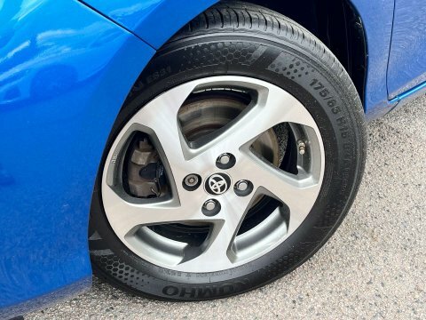 Toyota Yaris Hatchback GF66MTU Blue #3