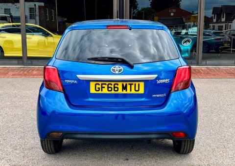 Toyota Yaris Hatchback GF66MTU Blue #6