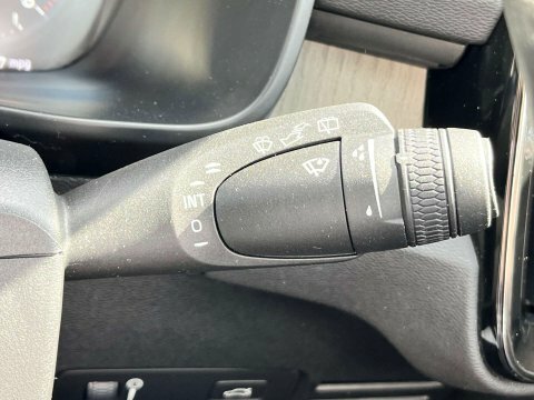 Volvo XC40 1.5 T5 Recharge Phev R Design Pro Red #54