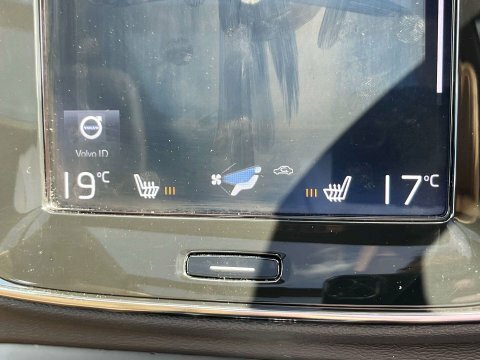 Volvo XC40 1.5 T5 Recharge Phev R Design Pro Red #44