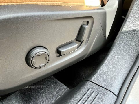 Volvo XC40 1.5 T5 Recharge Phev R Design Pro Red #60