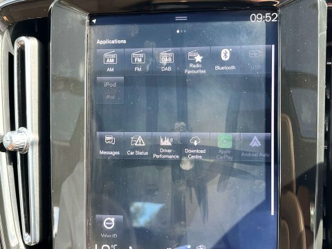 Volvo XC40 1.5 T5 Recharge Phev R Design Pro Red #41
