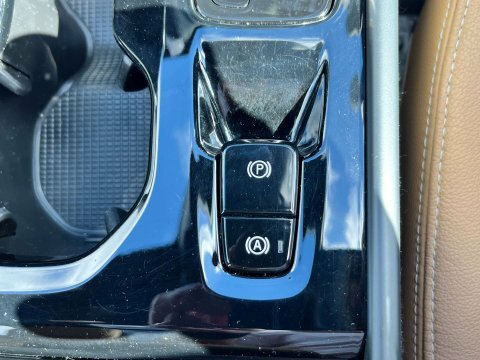 Volvo XC40 1.5 T5 Recharge Phev R Design Pro Red #48