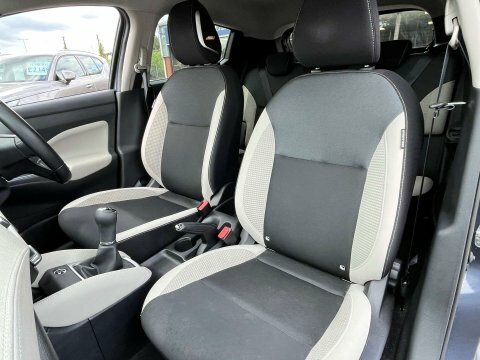 Nissan Micra 1.0 Ig-t 92 Acenta White #62