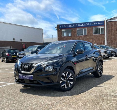 Nissan Juke Suv YE23HLC Black