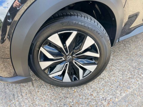 Nissan Juke Suv YE23HLC Black #3