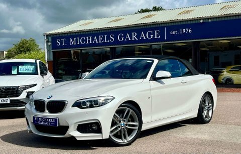 BMW 2 Series Convertible YK68YHW White #2