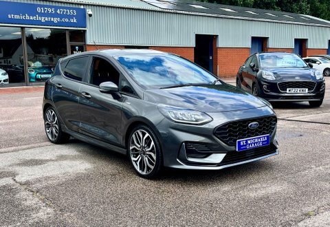 Ford Fiesta Hatchback RO23BXX Grey #4