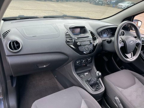Ford KA+ 1.2 85 Zetec White #19