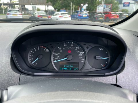 Ford KA+ 1.2 85 Zetec White #18