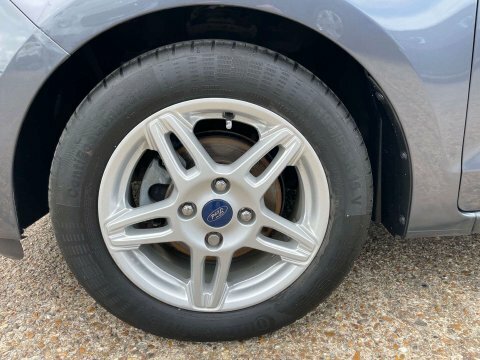 Ford KA+ 1.2 85 Zetec White #13