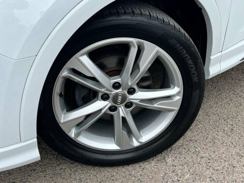 Audi Q3 Tfsi S Line ME19WNB White #3
