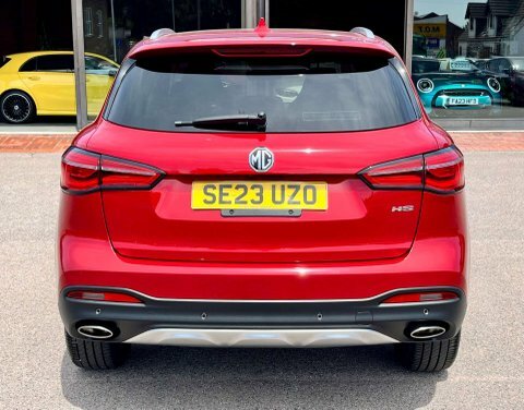 MG HS Suv SE23UZO Red #6