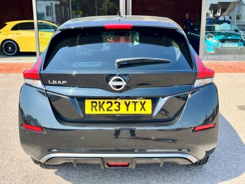 Nissan Leaf Hatchback RK23YTX Black #6