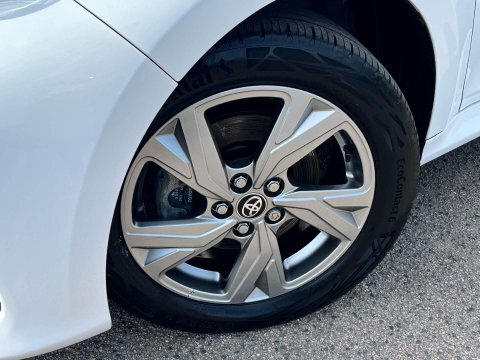 Toyota Yaris Automatic GD75CSO White #3