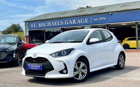 Toyota Yaris Automatic White