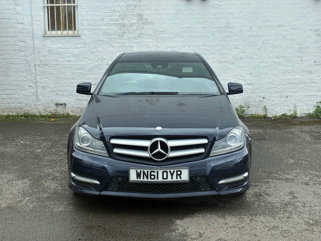 Mercedes-Benz C Class 2.1L Amg Sport Edition 125 WN61OYR Blue #3