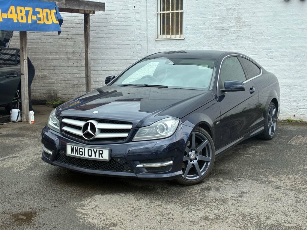 Mercedes-Benz C Class 2.1L Amg Sport Edition 125 WN61OYR Blue #4