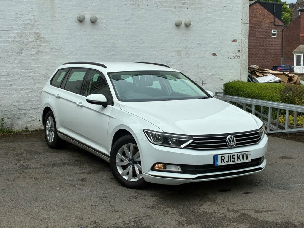 Volkswagen Passat 1.6L S White