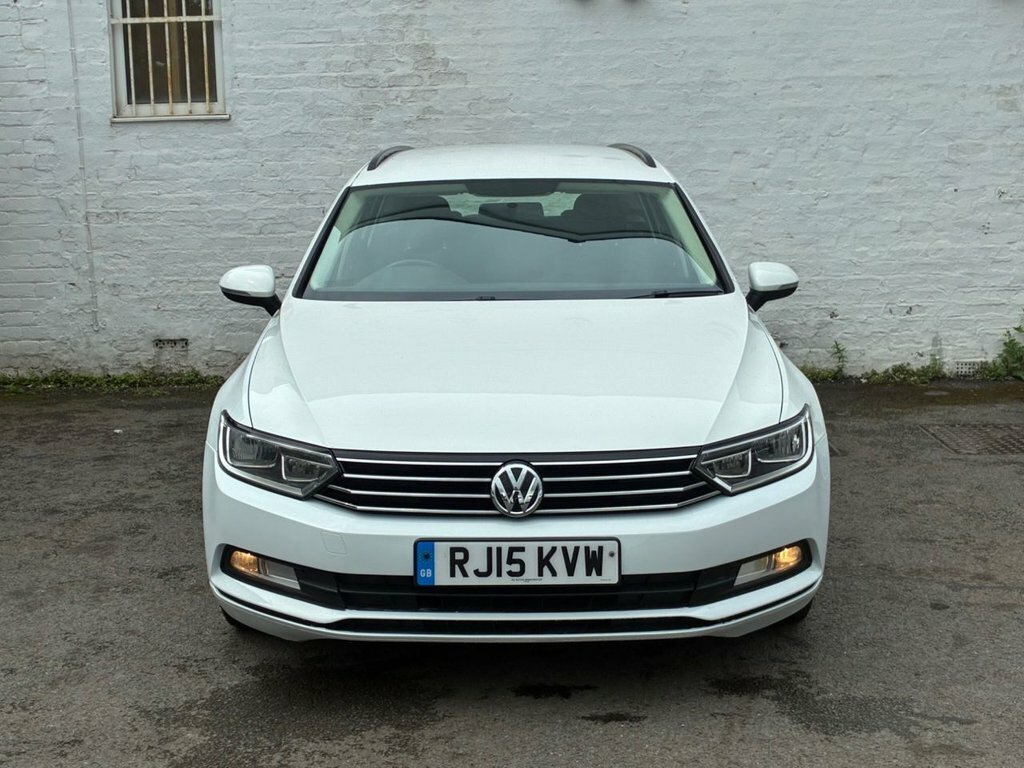 Volkswagen Passat 1.6L S RJ15KVW White #2