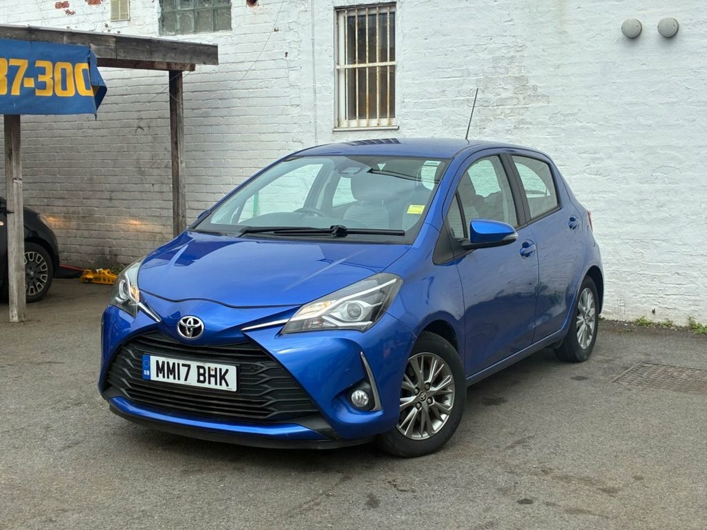 Toyota Yaris 1.5L Icon Tech MM17BHK Blue #4