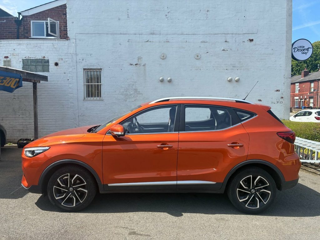 MG ZS 1L Exclusive ND71JMU Orange #5