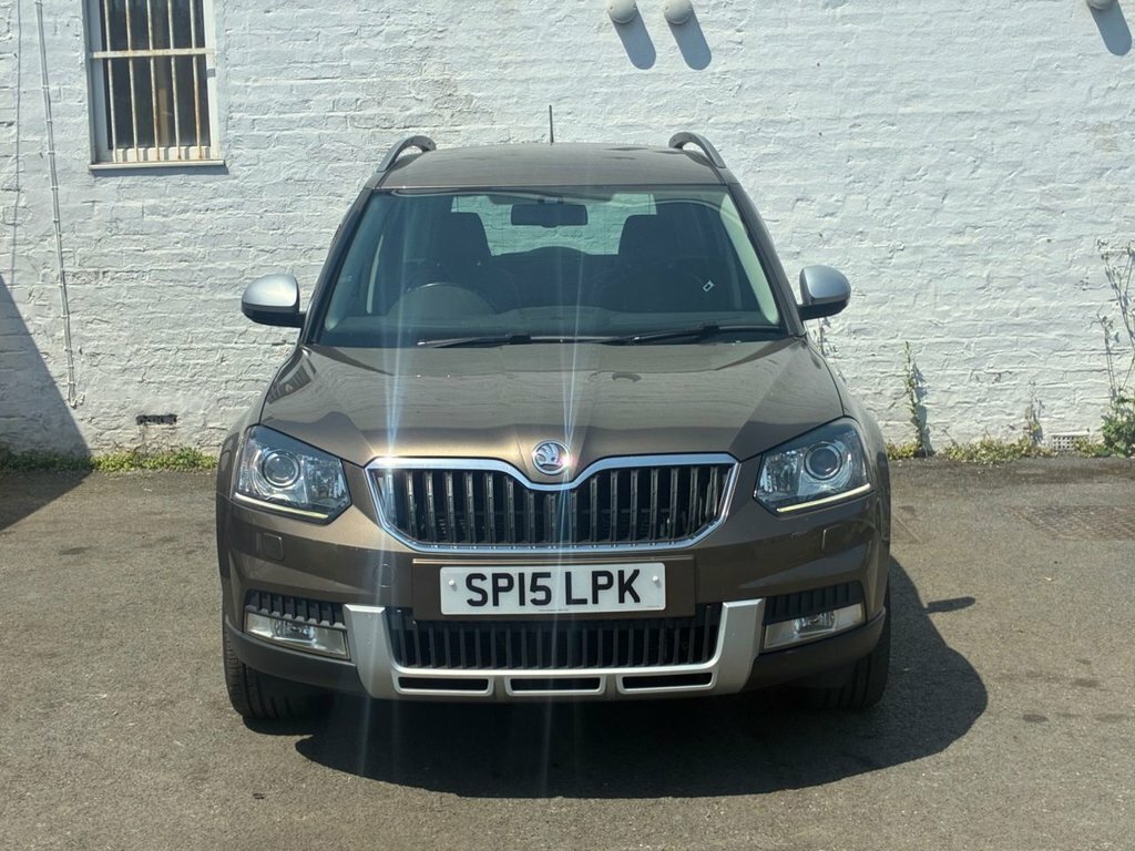 Skoda Yeti 2L Elegance Brown #4