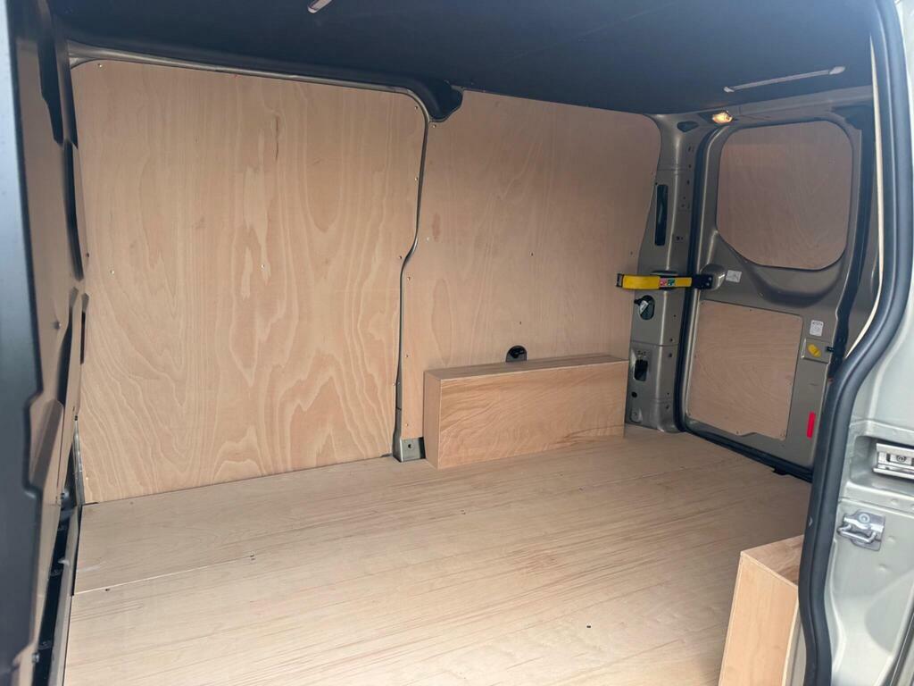 Ford Transit Custom 2.0 Tdci 290 Limited L1 H1 BJ66OZH Silver #6