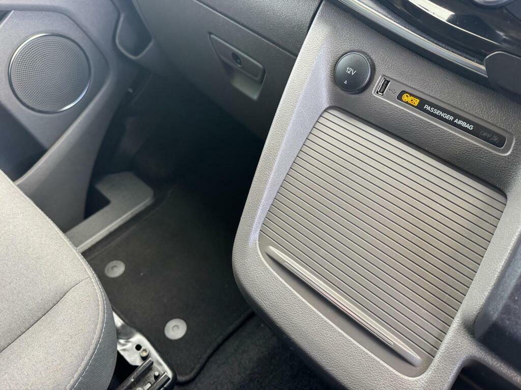 Ford Tourneo Custom Automatic Red #52