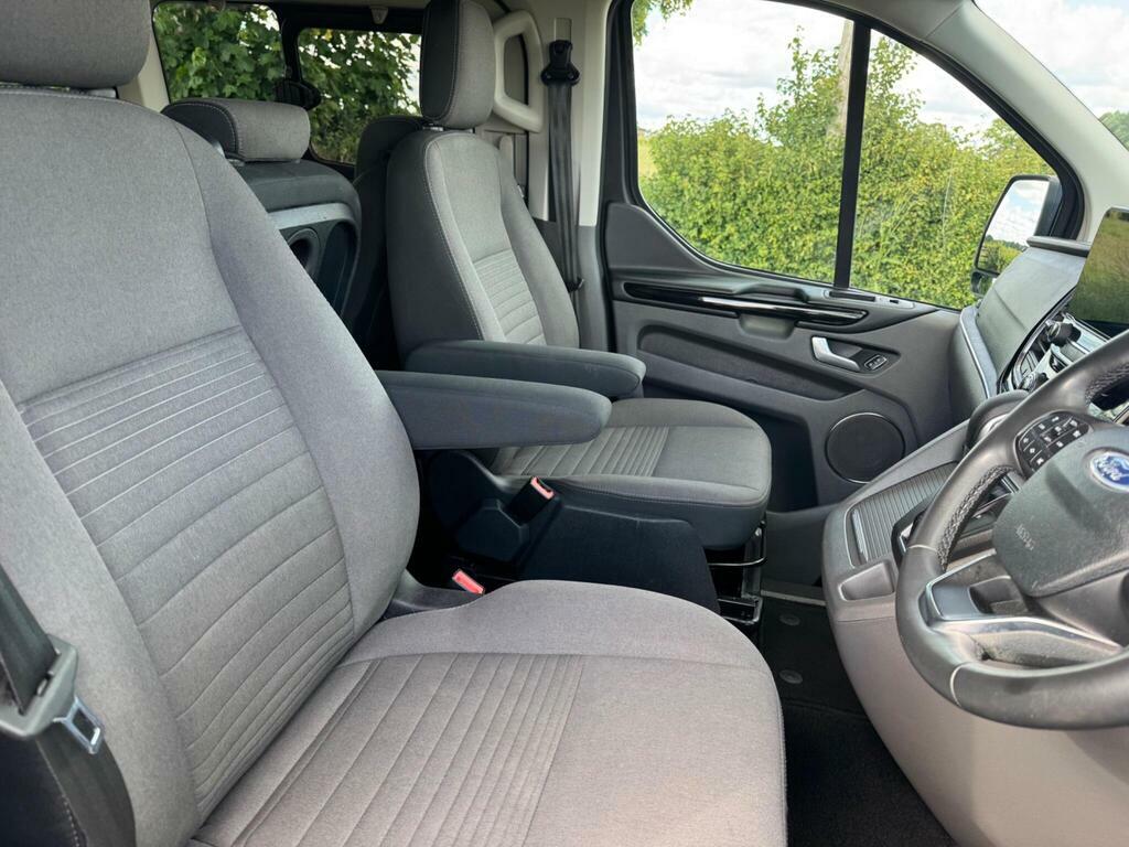 Ford Tourneo Custom Automatic Red #33