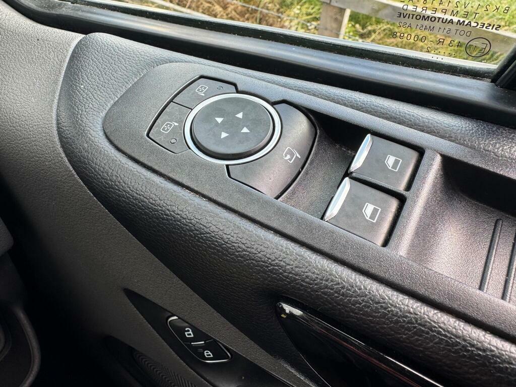Ford Tourneo Custom Automatic Red #41